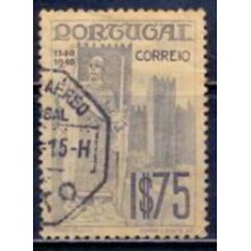 POR0615U-SELO 8º CENTENÁRIO DA FUNDAÇÃO E TRICENTENÁRIO DA RESTAURAÇÃO DA NAÇÃO, 1,75E - PORTUGAL - 1940 - U