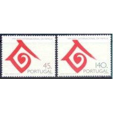 POR1990M-SÉRIE ANO INTERNACIONAL DA FAMÍLIA - PORTUGAL - 1994 - MINT