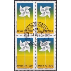 QC1005.05-QUADRA SEMANA DA PÁTRIA - 1977 - CPD BRASÍLIA