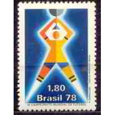 SB1032M-SELO XI CAMPEONATO MUNDIAL DE FUTEBOL ARGENTINA, ERGUENDO A TAÇA - 1978 - MINT