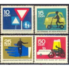 ALO0866N-SÉRIE PROTEÇÃO DA CIRCULAÇÃO RODOVIÁRIA - ALEMANHA ORIENTAL - 1966 - N