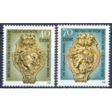 ALO2922N-SÉRIE MUSEU DE HISTÓRIA ALEMÃ DO ARSENAL DE BERLIN - ALEMANHA ORIENTAL - 1990 - N