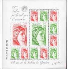 FRA5179MF-MINIFOLHA 71º SALÃO FILATÉLICO DE OUTONO - 40 ANOS DO SELO SABINE DE GANDON - FRANÇA - 2017 - MINT