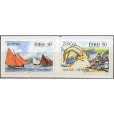 IRL1075M-SÉRIE EUROPA - FESTAS NACIONAIS - AUTOADESIVOS - IRLANDA - 1998 - MINT