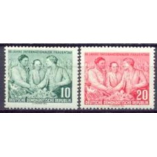 ALO0187N-SÉRIE 45º ANIVERSÁRIO DO DIA DAS MULHERES - ALEMANHA ORIENTAL - 1955 - N