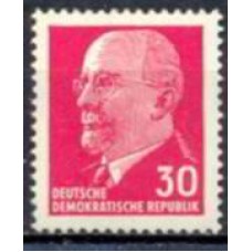 ALO0564MB-SELO PRESIDENTE WALTER ULBRICHT, 30P - ALEMANHA ORIENTAL - 1961/67 - MINT