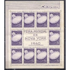 BL0004N.20-BLOCO FEIRA MUNDIAL DE NOVA IORQUE, 1000 RÉIS - 1940 - N - MARCA DE DOBRA NO MEIO, PEGANDO OS DOIS SELOS CENTRAIS BL0004N.20-BLOCO FEIRA MUNDIAL DE NOVA IORQUE, 1000 RÉIS - 1940 - N - MARCA DE DOBRA NO MEIO, PEGANDO OS DOIS SELOS CENTRAIS