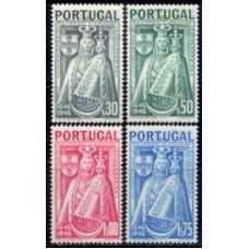 POR0684N-SÉRIE TRICENTENÁRIO DA PROCLAMAÇÃO DA VIRGEM PADROEIRA DE PORTUGAL - PORTUGAL - 1946 - N