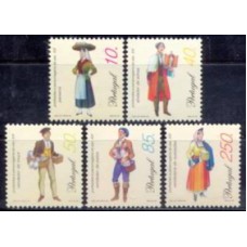 POR2216N-SÉRIE PROFISSÕES E PERSONAGENS DO SÉCULO 19 IV - PORTUGAL - 1998 - N