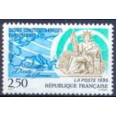 FRA2808N-SELO 9ª CONFERÊNCIA DOS CURSOS CONSTITUCIONAIS EUROPEUS - PROTEÇÃO DOS DIREITOS DO HOMEM - FRANÇA - 1993 - N