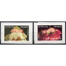 FRAZ0054M-SÉRIE NASCIMENTOS, AUTOADESIVOS - FRANÇA - 2005 - MINT