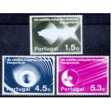 POR1214N-SÉRIE INAUGURAÇÃO DAS ESTAÇÕES TERRENAS VIA SATÉLITE - PORTUGAL - 1974 - N