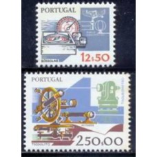 POR1572N-SÉRIE INSTRUMENTOS DE TRABALHO V - PORTUGAL - 1983 - N