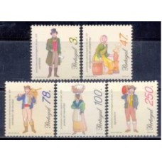 POR2094N-SÉRIE PROFISSÕES E PERSONAGENS DO SÉCULO 19 II - PORTUGAL - 1996 - N