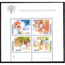 PORB028N-BLOCO ANO INTERNACIONAL DA CRIANÇA - PORTUGAL - 1979 - N