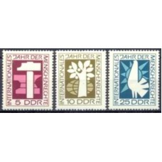 ALO1065N-SÉRIE ANO INTERNACIONAL DOS DIREITOS HUMANOS - ALEMANHA ORIENTAL - 1968 - N