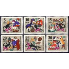 ALO1122N-MINIFOLHA CENAS DE 'O GATO DE BOTAS' - ALEMANHA ORIENTAL - 1968 - N