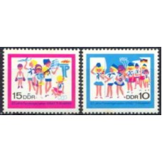 ALO1128N-SÉRIE 20º ANIVERSÁRIO DA ORGANIZAÇÃO DOS JOVENS PIONEIROS ERNEST THALMANN - ALEMANHA ORIENTAL - 1968 - N