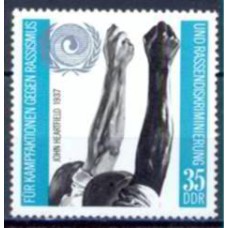 ALO1392M-SELO LUTA CONTRA O RACISMO - ALEMANHA ORIENTAL - 1971 - MINT