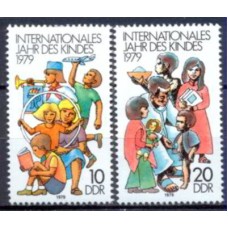 ALO2087N-SÉRIE ANO INTERNACIONAL DA CRIANÇA - ALEMANHA ORIENTAL - 1979 - N