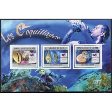 GUI6007MF-MINIFOLHA CONCHAS - GUINÉ - 2011 - MINT