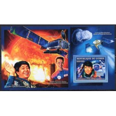 GUIB0441M-BLOCO CONQUISTA ESPACIAL - TAKAO DOI - GUINÉ - 2006 - MINT