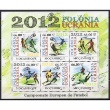 MOC4392MF-MINIFOLHA CAMPEONATO EUROPEU DE FUTEBOL 2012 - MOÇAMBIQUE - 2011 - MINT