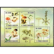 STP3174MF-MINIFOLHA COGUMELOS E ORQUÍDEAS - SÃO TOMÉ E PRÍNCIPE - 2009 - MINT