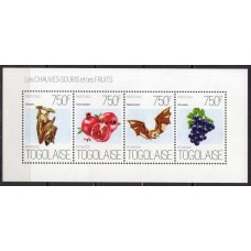 TOG3388MF-MINIFOLHA MORCEGOS E FRUTAS - TOGO - 2013 - MINT