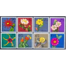 POL2599N-SÉRIE FLORES DE CACTUS - POLÔNIA - 1981 - N